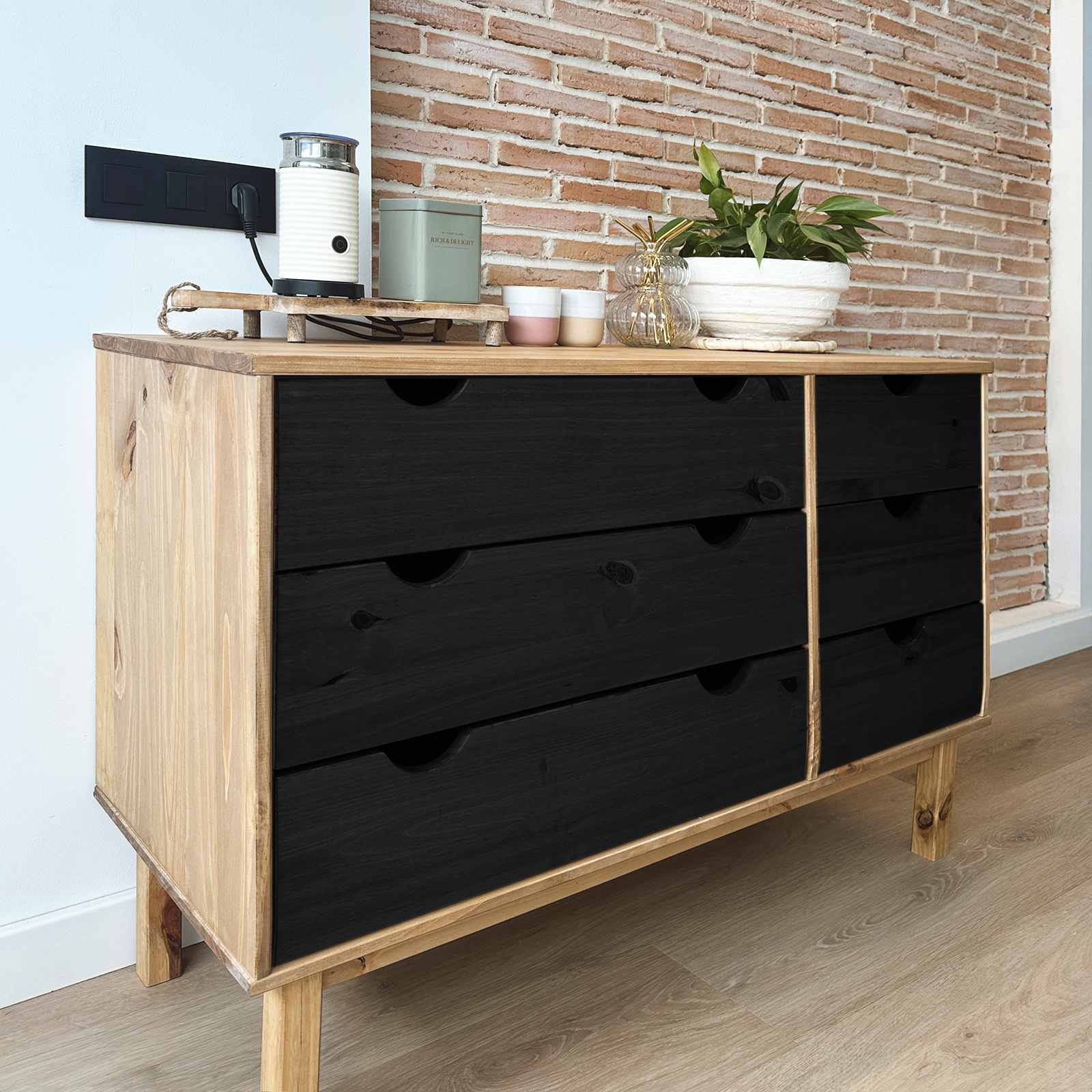 Kuue sahtliga männipuidust kummut OTTA, 111 × 43 × 73,5 cm - Pilt 12